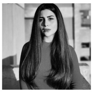 Sohai Ali Abro Instagram - You talkin’ to me? 🖤