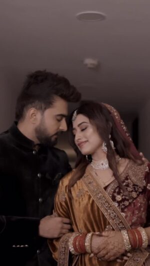 Somi Khan Instagram - 365 days of love, laughter, and learning what forever truly means. Every moment with you has been a gift, and every challenge has only made us stronger. You are my home, my heart, and my greatest adventure. Happy 1st anniversary, my love! Here’s to a lifetime of love and togetherness. 💍❤️♾️ #oneyearmarried 

Captured @babadigital_97 📸

————————————————————————
#adilkhandurrani #somiadilkhan #adilkidulhan #anniversary #alhamdulillah #trending #instagood #reelsinstagram #viral