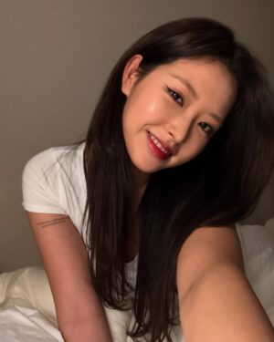Son Hye-ju Instagram - 