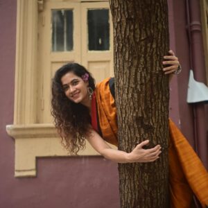 Sonia Balani Instagram - Happy new year everyone ❤️🌳🌼🌚⭐️🏄🏻‍♀️🤸🏻‍♀️🧘‍♀️🎹✈️
.
.
.
.

📸: @jerrypundkar