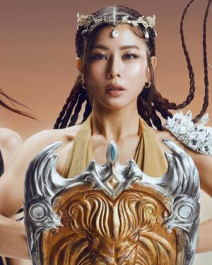 Sonia Couling Instagram - ”ชัยชนะ เป็นการเรียนรู้ 

ระหว่างการต่อสู้ คือขุมพลังปัญญา“ @aoei 

⚔️ THE SOCIAL WARRIOR ⚔️ @soniapim @dj_matoom 🥇
5 ตุลานี้ IT‘S WAR TIME !!! #7HD 📸 #NinNogrid #hereodd 
#สมรภูมิโซเชียล #masterjanie #masteraum #mastergubgib #djmatoom #ต้นหอมศกุนตลา #masterning #thesocialwarrior #Tiktokshop