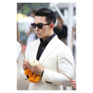 Sonia Couling Instagram - Today. 09.09.24 เวลา 09.09. พิธีบวงสรวง ณ เทวลัยพระพิฆเนศช่อง 7 HD

เปิดตัวรายการใหม่อย่างอบอุ่น … The Social Warrior, สมรภูมิโซเชียล… จะเกิดขึ้นเร็วๆนี้…. 

#thesocialwarrior 
#สมรภูมิโซเชียล
#masterJT
#masteraum
#mastergubgib
#masterning

#TikTokShop
