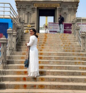 Sonia Singh Instagram - A little girl once dared to dream beyond her world. Fought, struggled, but never stopped believing. It wasn’t easy, but it was worth it. The little girl in me is proud today. I owe this to youall, who believed in me. Your love and support made this possible. Grateful for every lesson, everyone, every challenge. Turning dreams into drive. The journey was tough, but so am I. Holding the key to a dream turned reality.
From belonging to solitude to making me a part of your family ♥️
Har Har Mahadev 🔱
Special thanks to @mercedesmahavirmotors 
#DreamsComeTrue #MercedesJourney #GratefulHeart