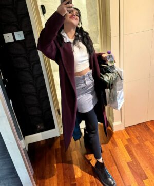Sonya Hussyn Instagram - Very cutesy, Very demure 🎀🥂🧸

.
.
#sonyahussyn #demure #traveldiaries #photodump