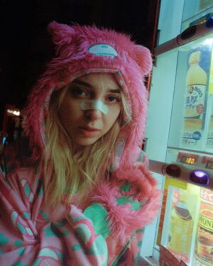 Sophie Luborsky Instagram - @sophiep0wers for yokogao

@sophiep0wers landed in Tokyo to celebrate her collaboration with @gloomybearofficial, marking the character’s 25th anniversary with a limited collection in partnership with @acdcrag_harajuku. She took over the night with a rave alongside @subcultureparty & @kyun__desu_.  We took Sophie on a trip through the streets of Shibuya in one of the three colorways of the Gloomy Bear collab.

Photos by @_nuts.tokyo_