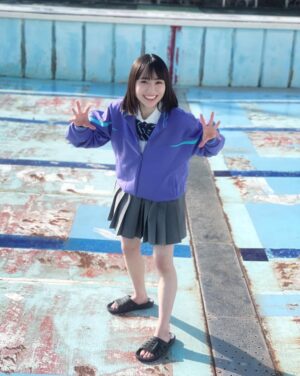 Sora Tamaki Instagram - .

Aile The Shotaさん「SAKURA」のMV撮影のオフショット🌸

とても楽しい撮影でした！
特に、プール掃除は初めてで経験できて嬉しかったです。

#ailetheshota さん
#sakura 
#田牧そら