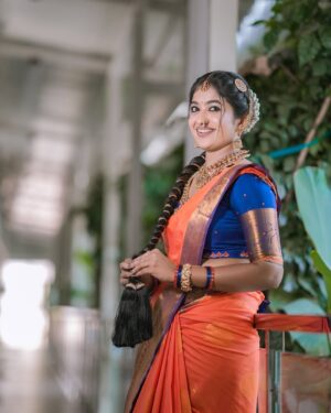 Soundarya Reddy Instagram - ❤️👸🥹

Jew - @taapra_jewels ❤️ Tqsm for this beautiful Jew 😘