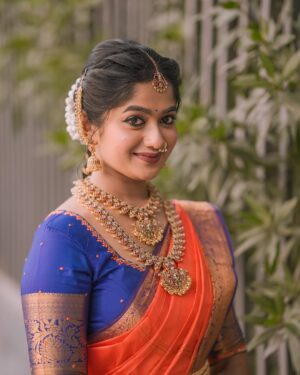Soundarya Reddy Instagram - ❤️👸🥹

Jew - @taapra_jewels ❤️ Tqsm for this beautiful Jew 😘