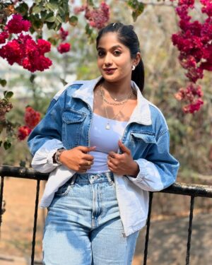 Soundarya Reddy Instagram - I think attitude is everything 😎💥

Outfit- ma✨
MUA - @triya_glam_makeup 
Nails - @luxesalon_hyd.kondapur 

#soundaryareddy #hanuman #soundu #rama #s🫶🏻u