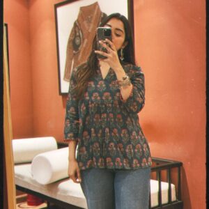 Sowkya Reddy Instagram - Life on Soft Mode 📸☕️🤍☀️✨
.
.
.
.
.
.
.
.
(Kurti , Indo western , desi aesthetics , Indian , desi girl , short kurti , fit check , ootd )
