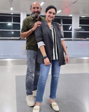 Sridevi Vijaykumar Instagram - My Appa ❤️
My biggest blessing and greatest strength 
Thank you God 🙏

#fatherlove #daddy #dadmyworld
#fatherdaughter #daddysgirl #mylife #myhero #grateful #blessed #myworld #myeverything #appa #vijaykumar #sridevivijaykumar
