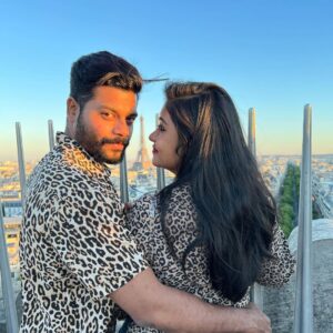 Sruthi Shanmuga Priya Instagram - Nothing but GRATITUDE, for your love, guidance and presence around me 🤍🦋 @arvind__shekar 

~ ARAVIND’s Sruthi ♾️🦋