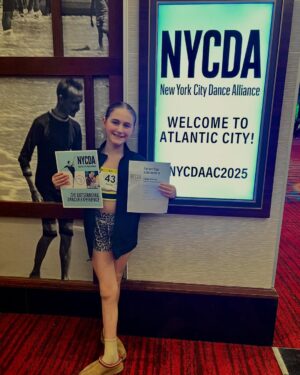Stacey Tookey Instagram - Just a proud dance mom here 💕 @nycda  @classactpas