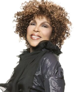Stephanie Mills Instagram - #RobertaFlack transitioned today and my heart is shattered. I am saddened because another friend has become an ancestor. For those of us who knew her, she was more than a legend in our industry, she was real, soft spoken, laid-back, and kind to me…she said “Love is a song”, and I believe that. I remember going to church with Ms. Flack and during that service we washed each other’s feet. It is difficult to share the emotions of that moment but I’ll never forget that it was a beautiful experience. Miss Flack will truly be missed. #flyhigh 🕊️ #legend 🤍 #RIP 👑