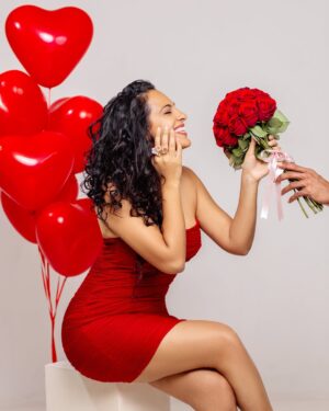 Stephanie Siriwardhana Instagram - Celebrate love and let your heart shine this Valentine’s Day! Happy Valentine’s Day!