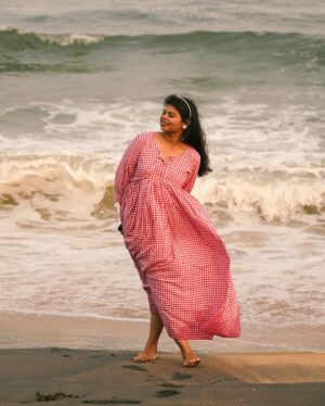 Subhalaxmi Parida Instagram - Your next cafe fits are here at www.thecheekydna.com ✨

Our clothing line - Barsa is here!

At Barsa, we believe clothes should move with you—through every phase, every transition, every moment. Whether you’re heading to work, traveling, expecting a baby, adjusting postpartum, or simply embracing the everyday, Barsa is with you.

Our designs are effortless, breathable, and versatile - made for Indian weather so all of these dresses are made out of 100% cotton!

No tight fits, no restrictions—just comfort that adapts to you.

Because life doesn’t pause, and neither should your style.

This dress is crafted from high-quality export surplus fabric, so each piece is sustainable, helps reduce textile waste and is unique and crafted in limited quantities—so you’re wearing something truly special!

#barsa #effortlessfashion #everydayloungewear #loungewear