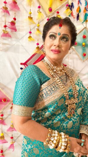 Sudha Chandran Instagram - Ek dukh bhara geet...but what a song. 

.....@sudhaachandran
.#viralreels #viralvideos #viral
#pinkvilla #dangaltv#bekaaboo#tellychakkar
#sudhaachandran #colorstv #colourtv #naagin6 #zee5 #zeetelugu #reelsgram #reelsvideo #balajitelefilms #dance #tending #instagram #bollywood #reels #india #comedy#enterr10#trendingreelsvideo#trendingreels #dancereels#dangaltv@makeupbyfarhan @makeupbyshahrooq@vijaylokhande0610@oldsongs
@kalpanathore @sumitsenapati5558
.