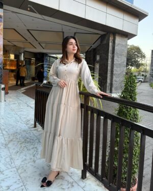 Sumaiyya Bukhsh Instagram - 👗 @speed.clothing_pk