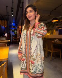 Actress Sumaiyya Bukhsh HD Photos and Wallpapers March 2025
