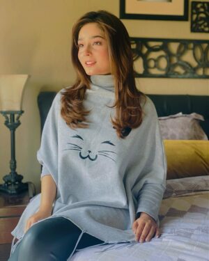 Sumaiyya Bukhsh Instagram - -
Wearing @lootlo_online