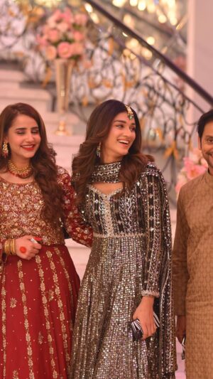 Sumaiyya Bukhsh Instagram - Behind the scenes… 

@thesaleemmairaj 
@sanaskari 
@ashrafrubina
@idream_entertainment 
@arydigital.tv