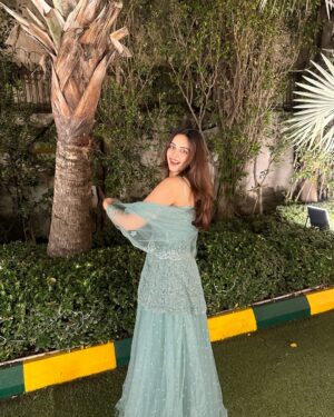 Sunakshi Grove Instagram - likes to have fun
