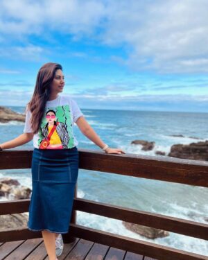 Sunita Marshall Instagram - The most amazing day today at Storm river suspension bridge #stormsriversuspensionbridge and Bloukrans bungy bridge #bloukransbungy 

@hassan.ahmedofficial