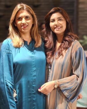Sunita Marshall Instagram - One of the best surprise thrown in by my darling @hassan.ahmedofficial on my birthday with my loved ones ( you pulled it off hubby Yayyyy 🥳 ). Special thanks to @sadi_yahya who flew in from Peshawar ( the cake was beautiful and yummy 😋 ). @sarinomz you kept the surprise till the end and asking me to wear something nice ( dumb me still couldn’t understand😂). @benitadavid.official I miss our old times cousin. @sana.fahd tum na hoti tu kiya hota ❤️. @kulsoom.habib @sabeeh_o @sabajeez  I love you guys yaar  @aisha.mahboob I’m so glad to came. Amna Ali sab ki dost , dostoon ki dost 🤗 @uroojallawala thank you for helping Hasan with the plan 🥰 @fatima.a.yazdani @ayeshauquaily @lalarukh_abbas you beauties you all made my day. @anamshaikhdesigns can’t wait to hold your baby in my arms. @timma.khan you have officially become my designer @nadia_ishtiaq my travel partner where are we going next? . @saudqasmi @mtahseenkhan @salinasipraofficial @fazalhussainofficial @syedatuba we are #babybaji family and may we always be like that  @javeria_saud_official I know you are in Aitikaf but really missed you alot and all those who couldn’t make it. Once again thank you all from the bottom of my heart. 
  HAPPY BIRTHDAY TO ME 
It’s tomorrow actually 😀