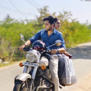 Sunitha Srinivasan Instagram - #annaserial ❤️ 
#bts
#arivazhagan
#rathna 
#zeetamil 
#picoftheday 
#afternoon
#thursday 
#trending 
#zeetamil @zeetamizh @zee5tamil @zeetamilapac