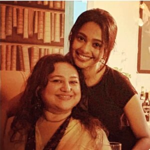 Supriya Shukla Instagram - Happy birthday beautiful mugdha❤️...
Bahut saara pyaar दुलार 😘😘..
एक रिश्ता तो है..
जो बस हरदम ही रहेगा ❤️
खुश रहो तुम..
खुलके जीयो.. मुस्कुराओ हरपल ❤️
