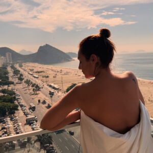 Susana Dias Ramos Instagram - 🇧🇷 Esse Brasil que eu amo 🇧🇷
Esse Brasil que eu amo recebeu-me de braços abertos e alma inteira. Como sempre deu-me muito mais que eu lhe dei a ele!
Espera por mim Rio, em Outubro eu volto!