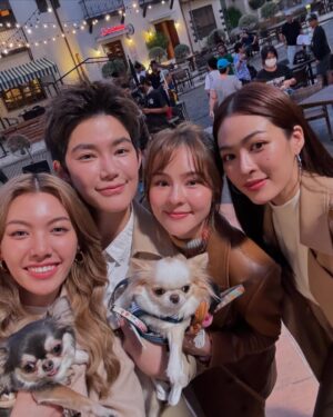 Sushar Manaying Instagram - คิม พาย แวะมาส่งทุกคนค้าบบบ 🥰💕เมื่อวานใจซ้อนรัก🌈  อิ่มเอิมหัวใจสุดๆ 🥰 #ใจซ่อนรัก #ใจซ่อนรักตอนจบ #secretofustheseries #คิมพาย