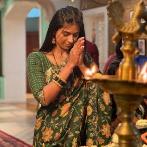 Swarda Thigale Instagram - ॥ महाशिवरात्रीच्या सर्वांना शुभेच्छा ॥

पहा प्रेमाची गोष्ट @star_pravah संद्याकाळी ६.३० वाजता