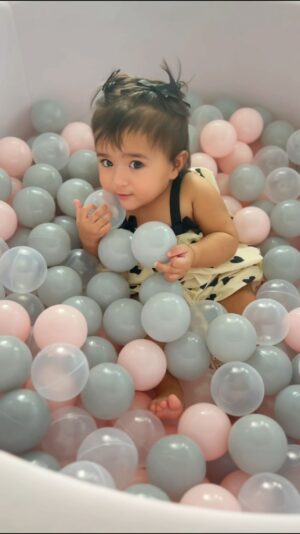 Swati Verma Instagram - The moment she realized she had the whole ball pit to herself as her twins’ napping — Priceless! 🤣😛🤩

Ballpit from @ezzro.middleeast 🥰