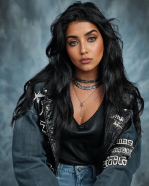 Swati Verma Instagram - 90’s vibes only! From grunge to glam 😍 Swipe left and tell me your favorite look in the comments below 👇🏻 🎸📸 

#90sRewind #swativerma #aiyearbook #yearbook