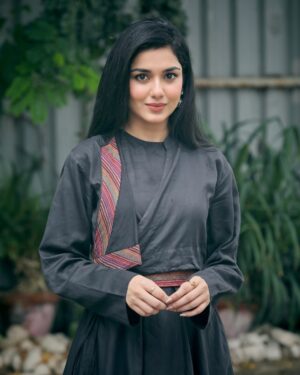 Syeda Tuba Anwar Instagram - 🌹 

🪡 @ybq.designstudios 
📸 @s_talha19