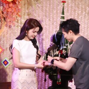 Tai Orathai Instagram - #พาแลงดอกหญ้าปี12 ยังคงอบอวลไปด้วยมวลความรักและคำอวยพรที่เป็นศิริมงคล จากทุกๆคน ปีนี้พิเศษขึ้นมาอีกเพราะมีคุณแม่มาผูกแขนในพิธีบายศรีสู่ขวัญให้ (เนื่องในวันคล้ายวันเกิดล่วงหน้า 27 มี.ค.ที่จะถึงนี้ ) 
ต่ายเชื่อในทุกสิ่งที่เกิดขึ้นจากการลงมือทำ แต่พรก็จะช่วยหนุนนำให้สำเร็จได้อย่างอุ่นใจ และเชื่อในพลังที่ทุกคนส่งมาให้นะคะ
ปีหน้ามาหากันใหม่เด้อค่ะ พาแลงดอกหญ้าปี13 ( วันไหนดีคะ🤭)

#พาแลงดอกหญ้าปี12 
#ต่ายอรทัย
#taiorathai
