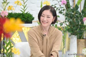 Takako Tokiwa Instagram - ギリギリセーフ

21:00からの「御上先生」の、

その後は…

22:00から「日曜日の初耳学」

進学校卒の林先生の話、めちゃくちゃ面白かった！！

@hatsumimigaku