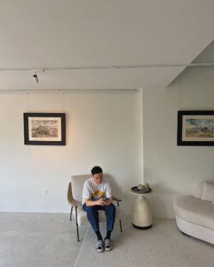 Tang Thanh Ha Instagram - Thoáng cái 15 năm ngày Nam và Trúc gặp nhau. Một buổi chiều thật vui, cám ơn khách quý đã ghé thăm em 🙃 

…

Đôi lúc đi trên đường vẫn nghe tiếng gọi Trúc ơi! Thật hạnh phúc và may mắn khi mình vẫn được nhớ đến và đựơc yêu thương. Tình cảm này Hà luôn trân quý và biết ơn ❤️ cám ơn mọi người rất nhiều ❤️