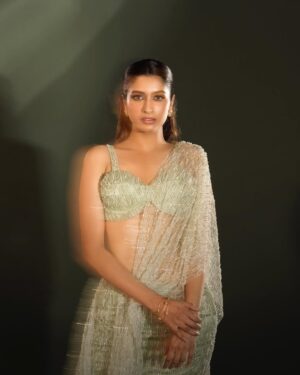 Tanya Ravichandran Instagram - A little shimmer, a little mystery, and a whole lot of confidence. ✨

Shot by @prachuprashanth ✨
Styled by @pooja.janag ✨
Makeup & Hair @salomirdiamond & Team ✨
Outfits  @jp_fashionhouse ✨
Accessories @kaadambari.thestore ✨
Styling Assist @apollo_agape | Team @viewsbymanig ✨