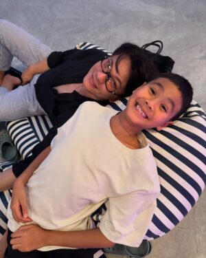 Tata Young Instagram - Time Flies @sripanwa 🧡