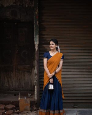 Thanuja Puttaswamy Instagram - Mekosam 🫶🏻
.
.
.
.
.
.
.
.
.
.

Video: @lifestories_bypraneeth 
Outfit: @aarushireddylabel 
Hairstyle: @hairstylistsaii