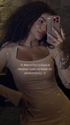 Thauny Raquel Instagram - Um Tchau e um silêncio ensurdecedor 🙂‍↕️😶

#pov #viral #frase #frases #reels