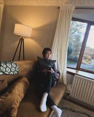 Thikamporn Ritta-apinan Instagram - Cozy & Warm House😊