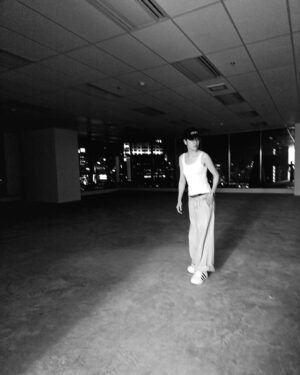 Thikamporn Ritta-apinan Instagram - Night Vibe