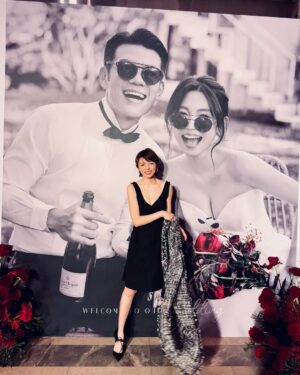 Tong Wang Instagram - 強哥&智希 together forever 🕊️🫶🏻

#照片太多分批發
#背板合照是例行公事
#宮美樂
#姚黛瑋