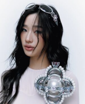 Tontawan Tantivejakul Instagram - Je💎elry ✿˖˚ ༘𐙚
#GentleMonster #GentleMonsterJewelry #GentleMonster2025
@GentleMonster