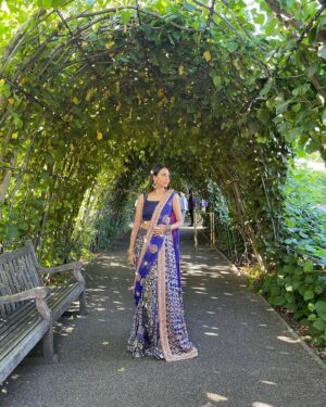 Tooba Siddiqui Instagram - Day 2 of the beautiful wedding of #pallavish wearing my fav @umarsayeedcoutureofficial ❤️❤️#pallavish #london#londonlife#weddings#kensingtonpalacegardens