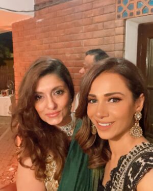 Tooba Siddiqui Instagram - All my prayers for the happy couple and I hope @ztareen finds all the happiness in the world ❤️❤️# zarakishadi 🙌🙌🙌#teambride