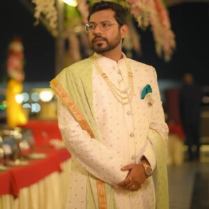 Triparna Bandyopadhyay Instagram - Better together #bt #bishchalatriplene #wedding2024 #bettertogether